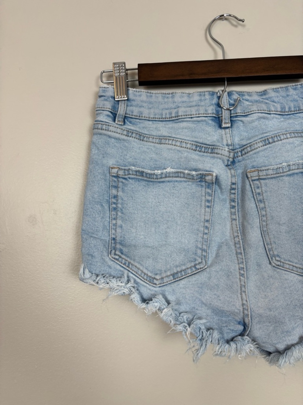 Zara Shorts Womens 6 Cut Of Distressed Denim In Blue Western Festival Summer - Picture 5 of 7